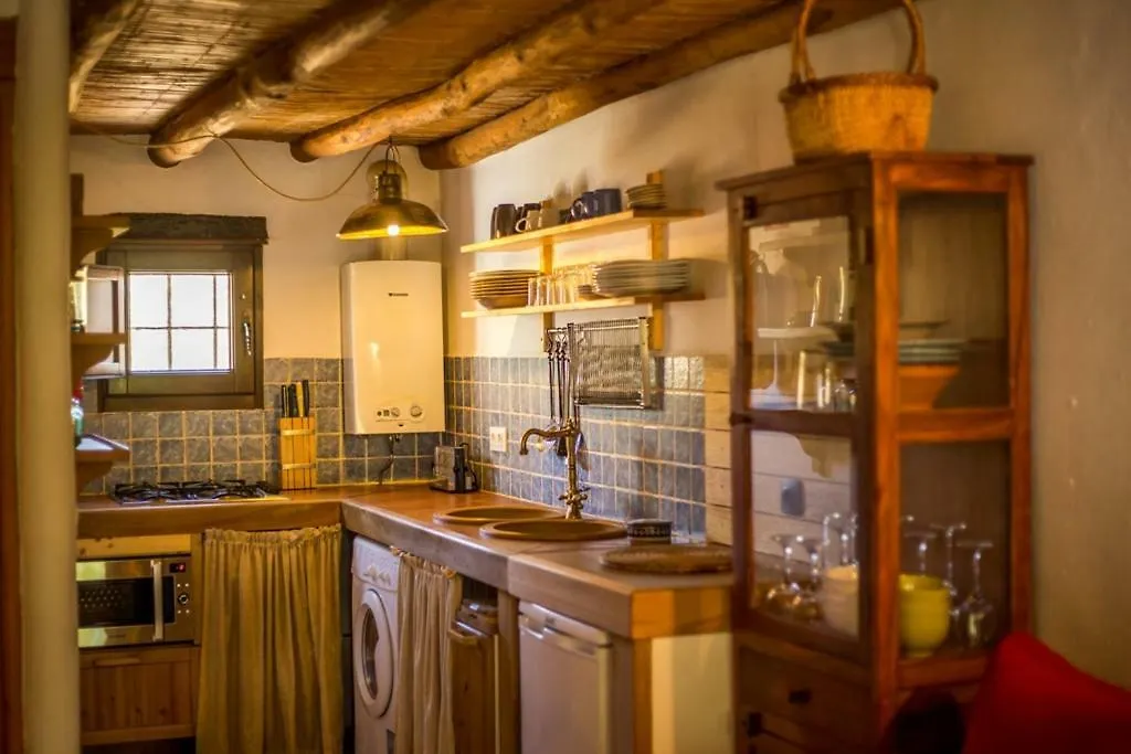 Casa Con Encanto En Alajar