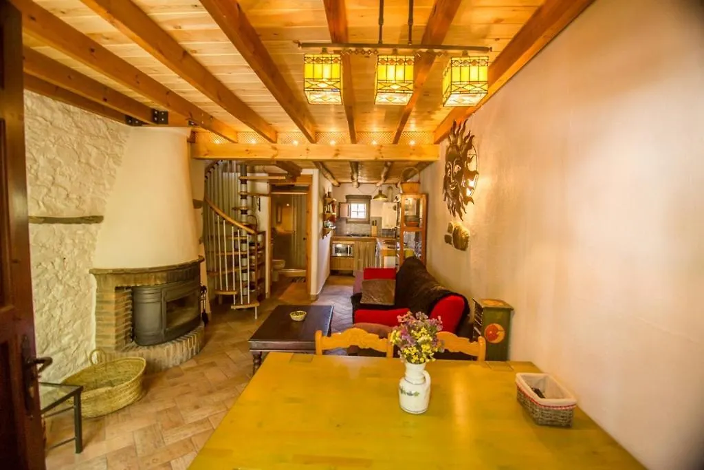 Casa Con Encanto En Alajar Country house